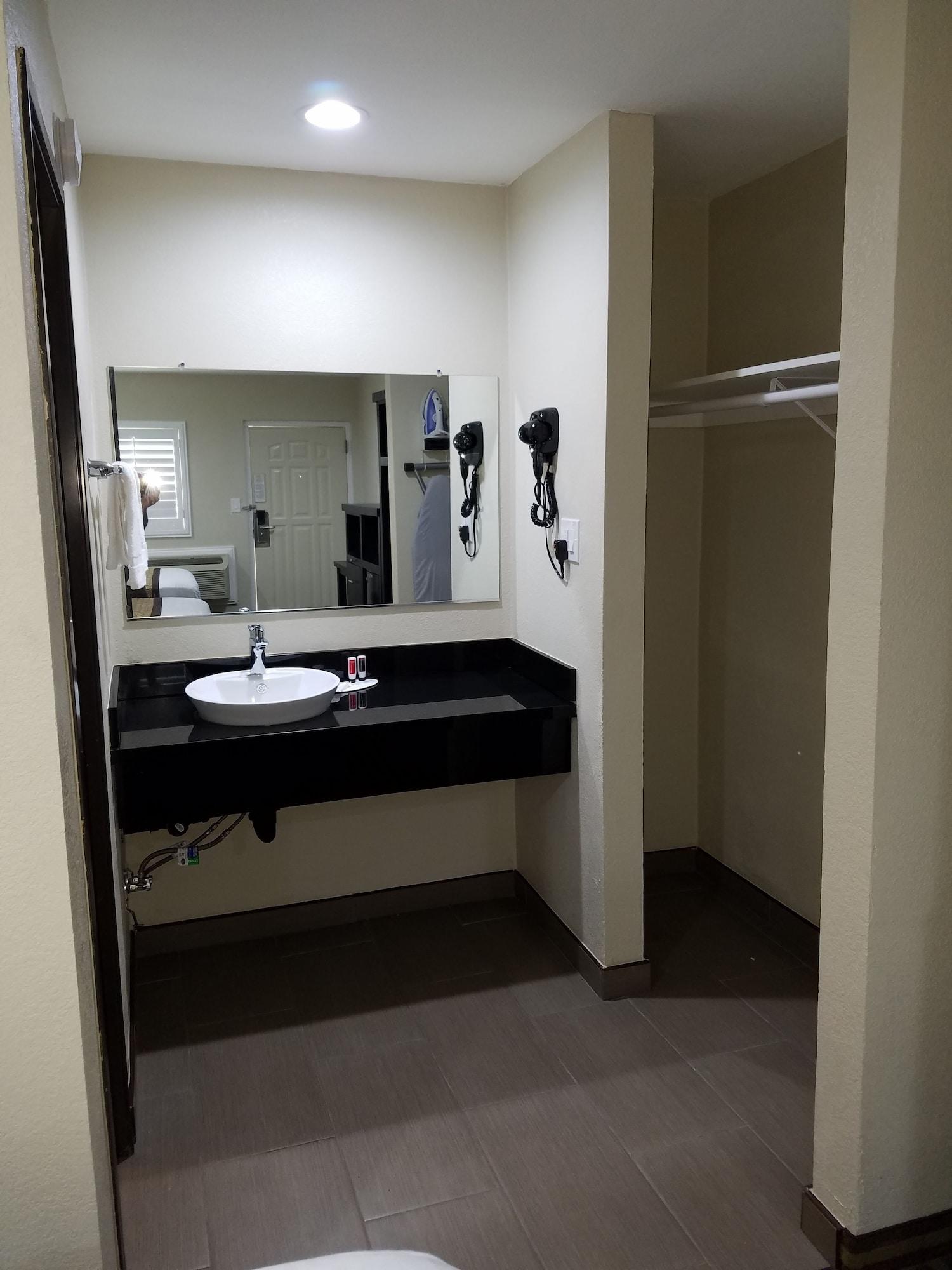 Days Inn By Wyndham El Centro Dış mekan fotoğraf