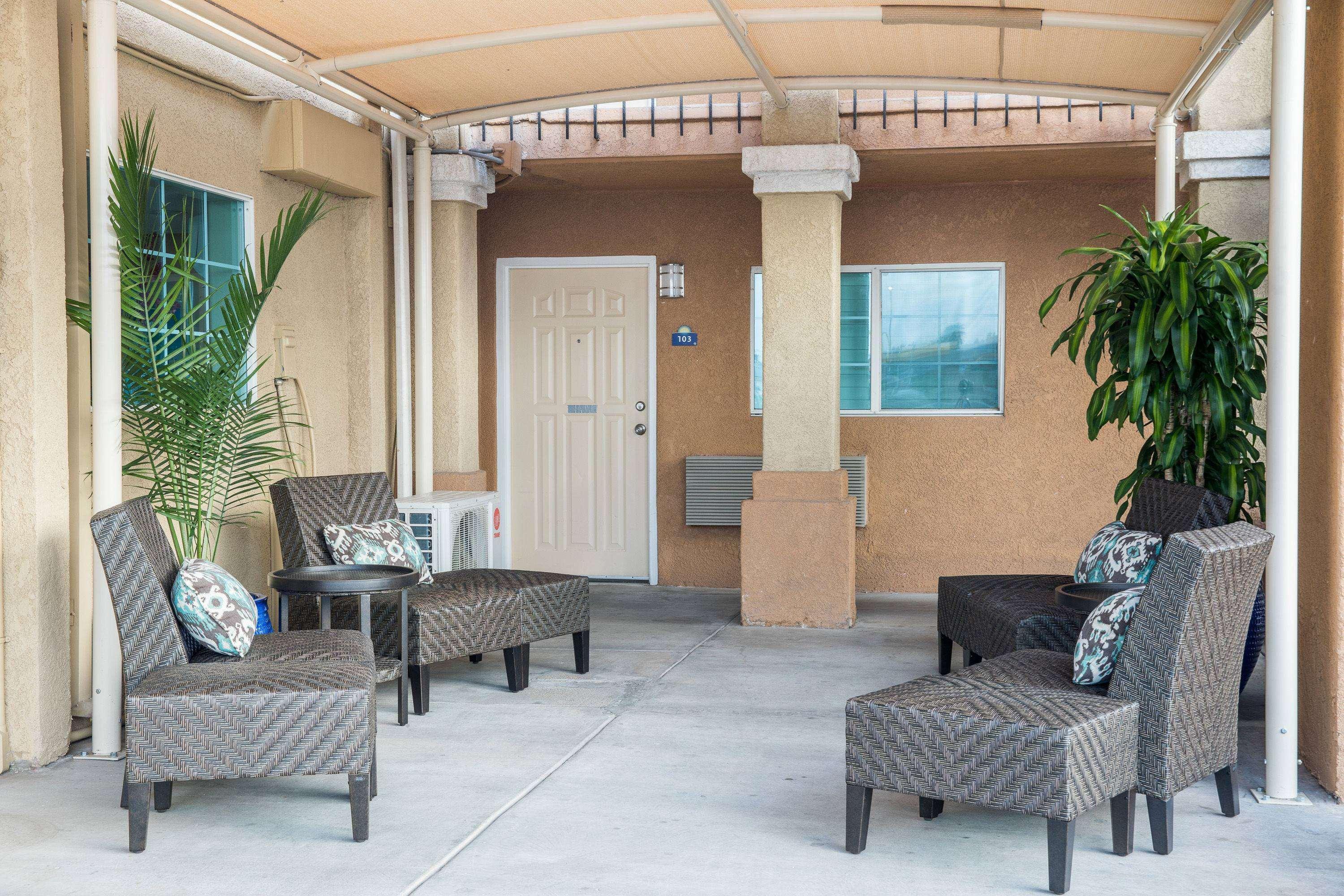 Days Inn By Wyndham El Centro Dış mekan fotoğraf