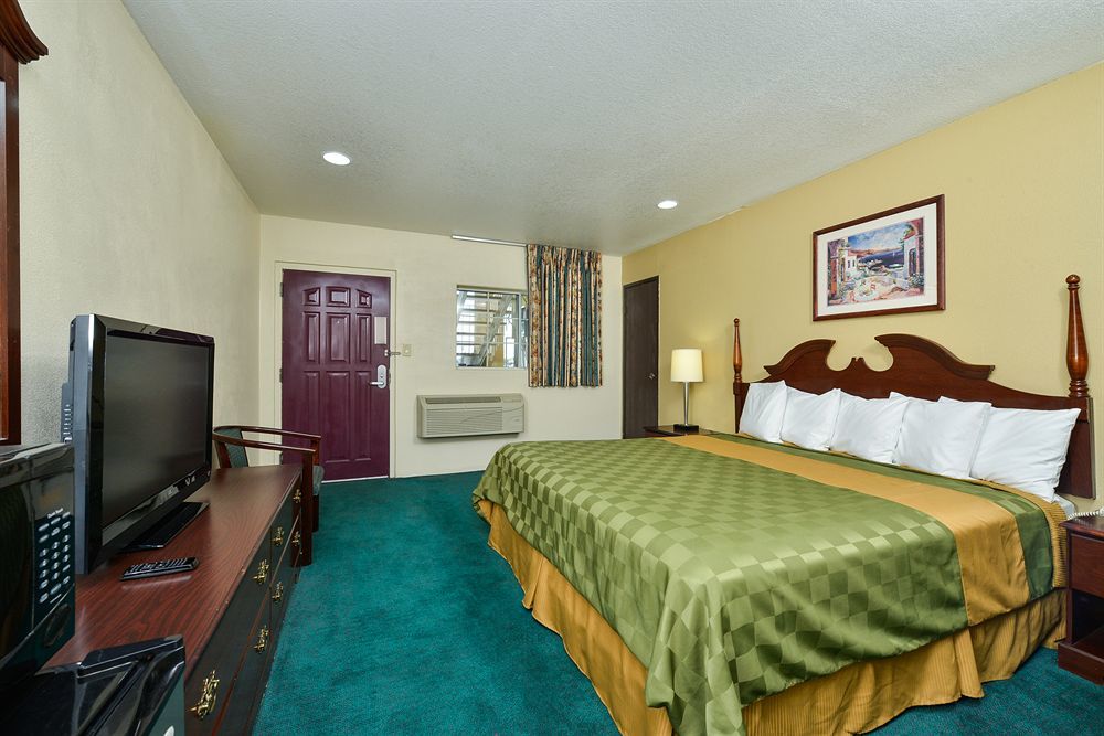 Days Inn By Wyndham El Centro Dış mekan fotoğraf
